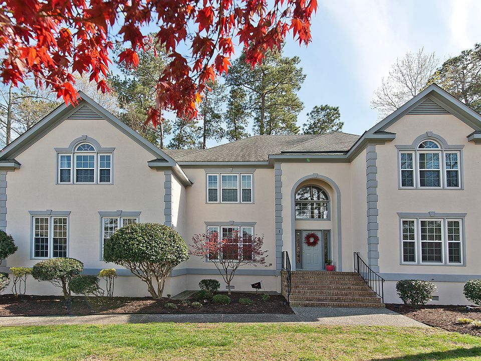 1st image of 1 Heron Cir