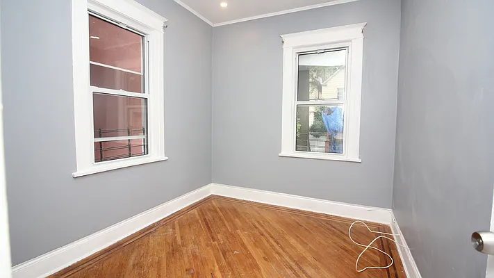 Rented by Nooklyn NYC LLC | media 25
