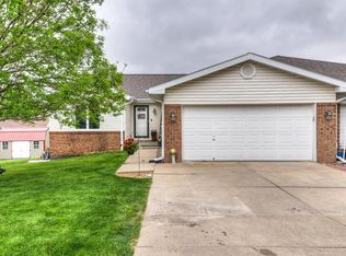 412 S Cayleen Cir, Carson, IA 51525