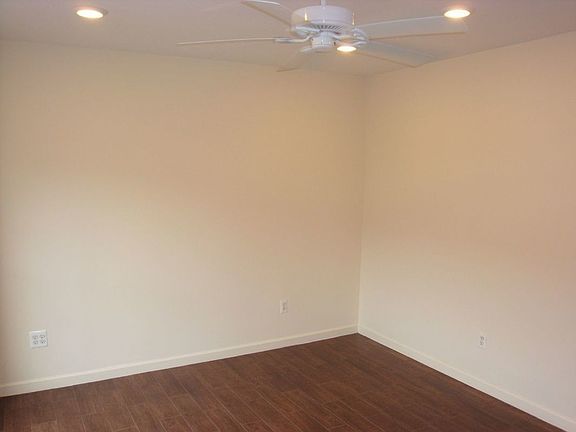 3rd image of 63 Douglass St APT 5
