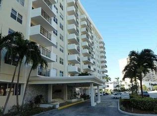401 Golden Isles Dr APT 306, Hallandale, FL 33009