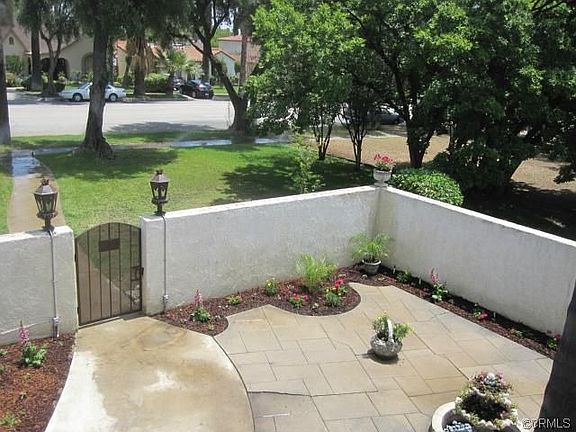 3rd image of 3084 N Arrowhead Ave