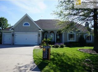 1400 Essex Ct, Raymore, MO 64083