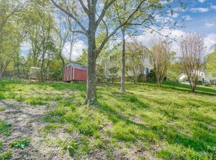 7419 Castlebar Rd, Charlotte, NC 28270