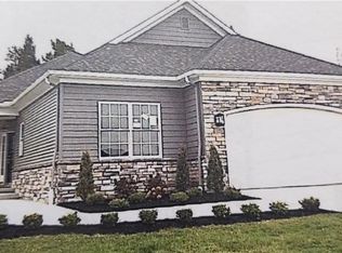 5391 Alderbrook Ln, Clarence, NY 14031