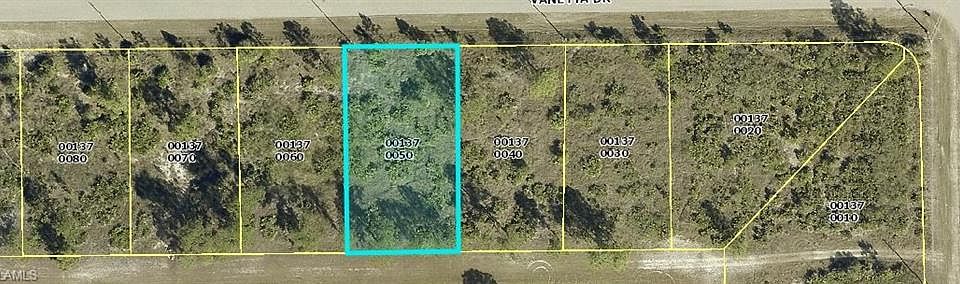 1st image of 407 Vanetta Dr
