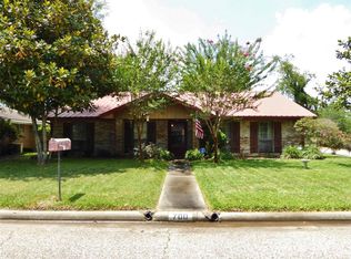 700 Hildred Ave, Conroe, TX 77303