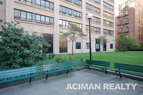 Sold by Aciman Realty LLC | media 9