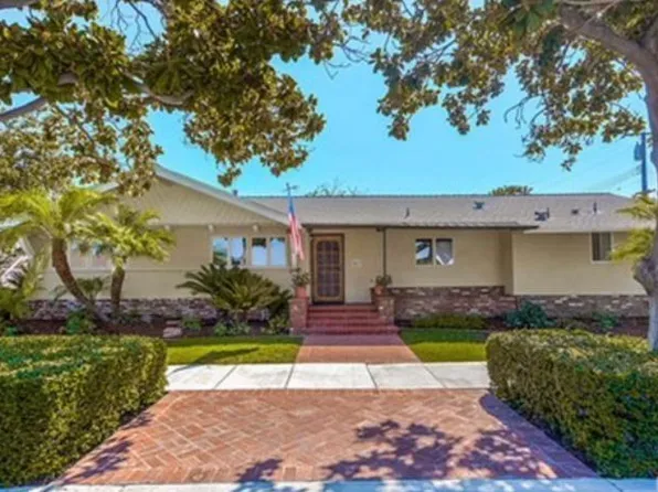 583 N California St, Orange, CA 92867