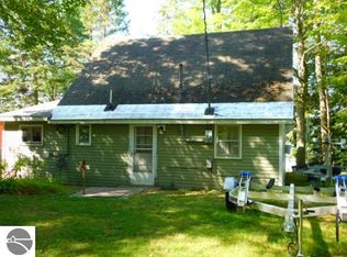 4617 E Shore Dr NE, Kalkaska, MI 49646