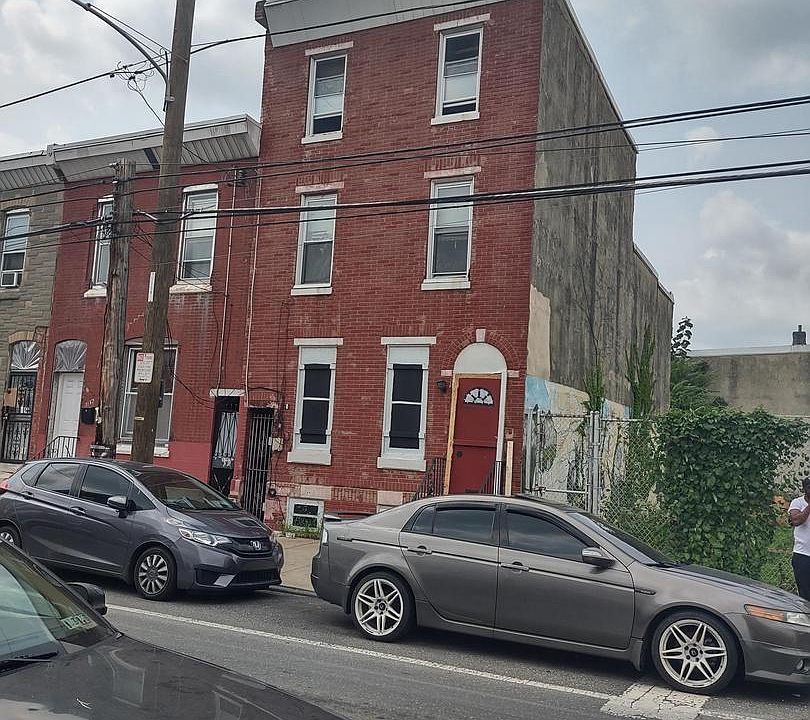 1st image of 3114 Emerald St