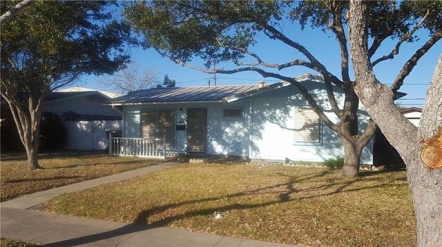 1st image of 4102 Robinhood Dr