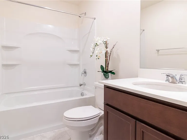 3208 Brynley Ave — Photo 18