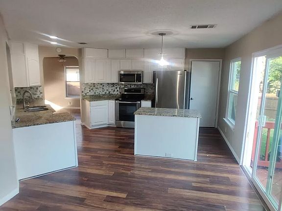 2nd image of 3246 Elizabeth Anne Ln