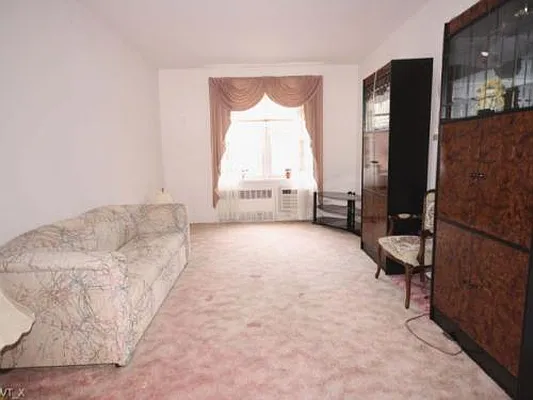 Sold by Fillmore | media 19