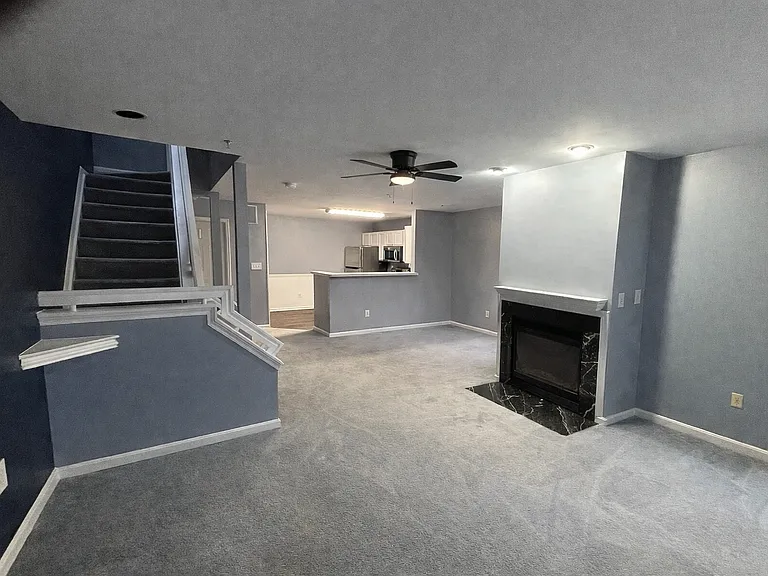 13514 Crusader Way — Photo 8