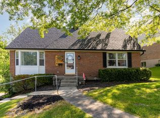 5678 Alomar Dr, Cincinnati, OH 45238