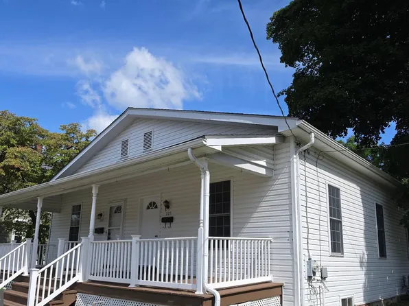 225 N Main St, Telford, PA 18969