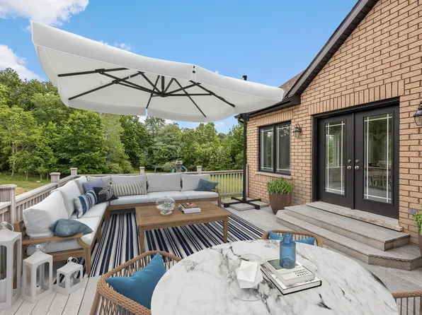 5578 Blackberry Ct NE, Grand Rapids, MI 49525