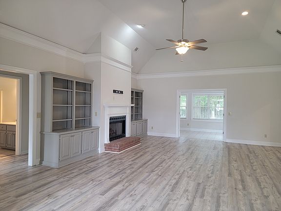 2nd image of 114 White Columns Dr