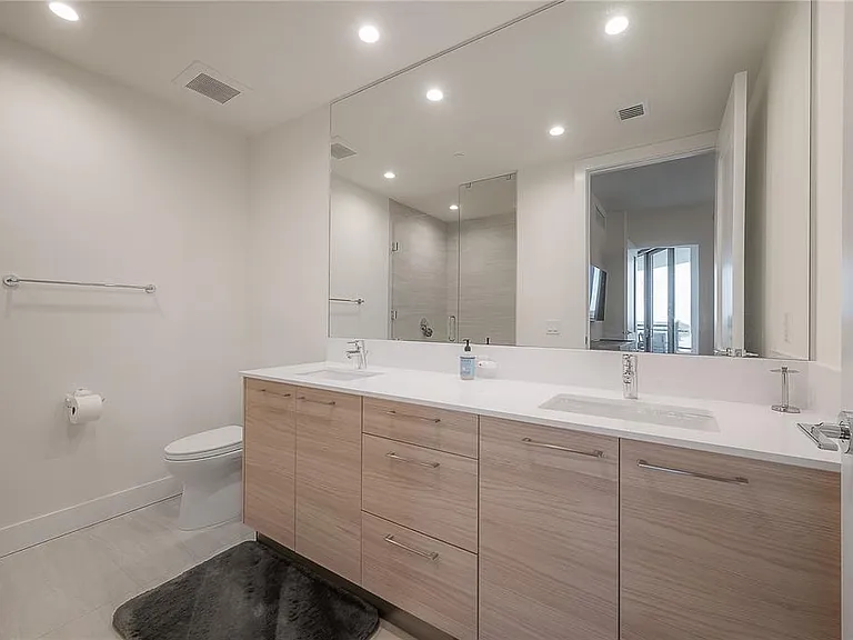 2103 Bayshore Blvd #802 — Photo 29