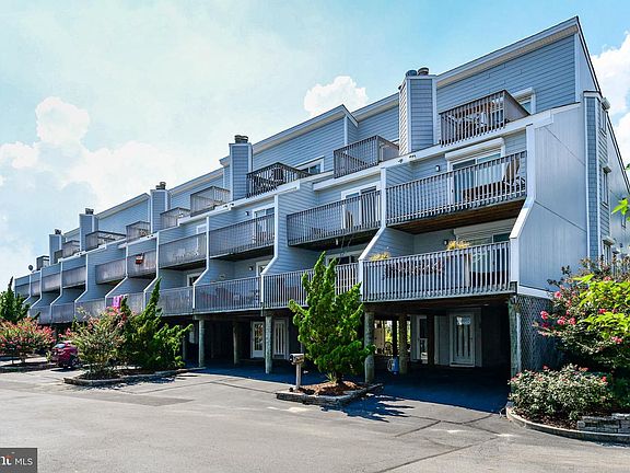 3rd image of 29000 Indian Harbor Dr Unit 26