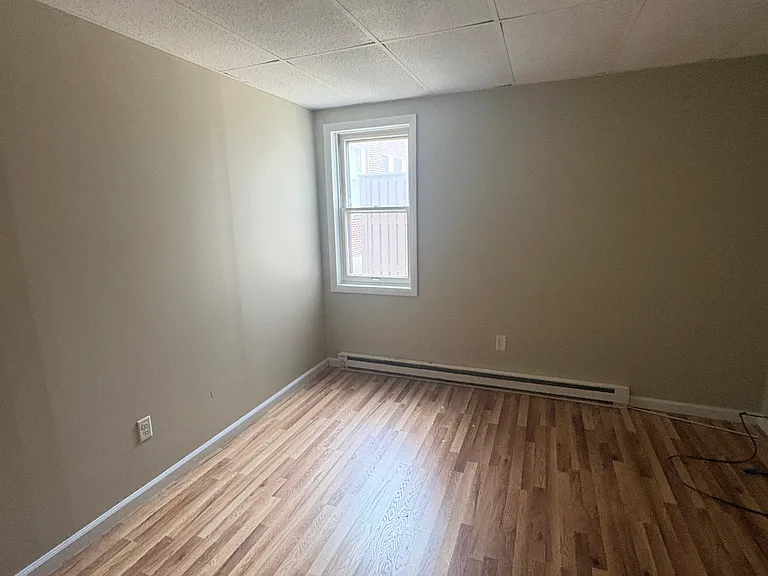 222 Broad St #7 — Photo 4