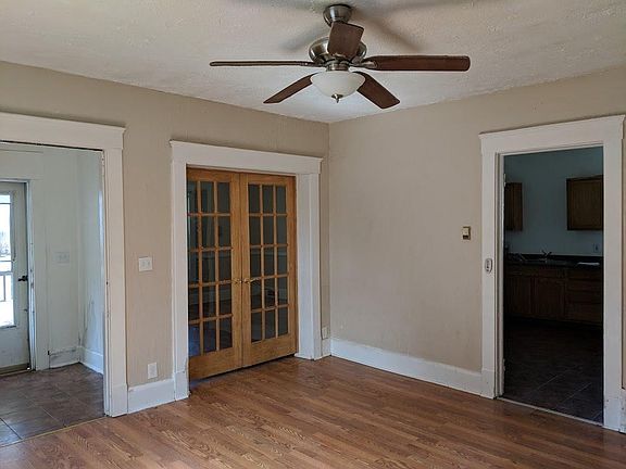 2nd image of 1757 Oakdale Ave #1