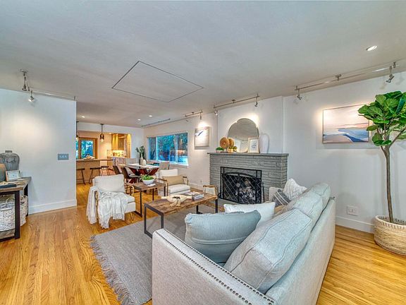 4th image of 733 Ehrhorn Ave