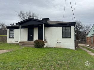 106 S Westmoreland Rd, Dallas, TX 75211
