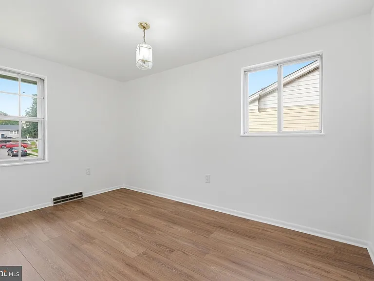 6741 Kincheloe Ave — Photo 20
