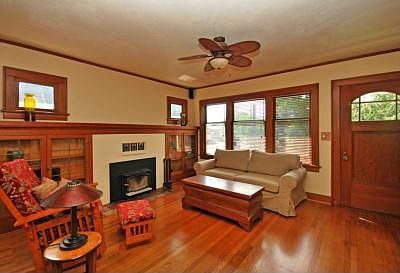 4th image of 6102 8th Ave NW