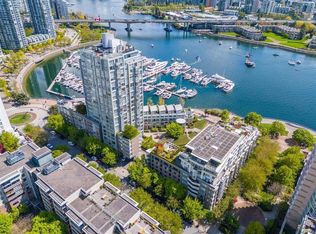 1228 Marinaside Cres #608, Vancouver, BC V6Z 2W4