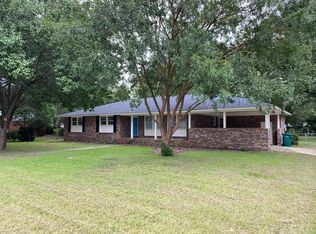 1051 Sweetbriar Dr, Sumter, SC 29154