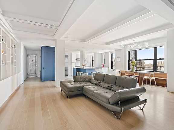 3rd image of 277 W End Ave APT 12D