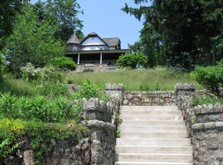 331 Lakeside Blvd, Hopatcong, NJ 07843