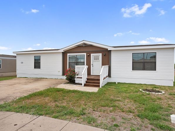 6120 Strathern Dr #64