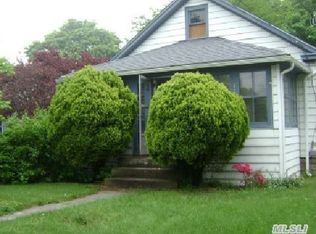 99 Case Ave, Patchogue, NY 11772