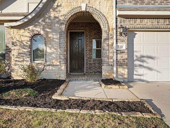 2nd image of 532 Tierra Vista Way