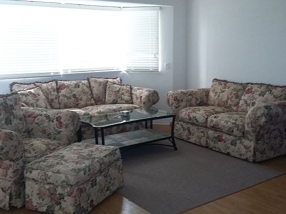 5th image of 12846 SW Kingsway Cir