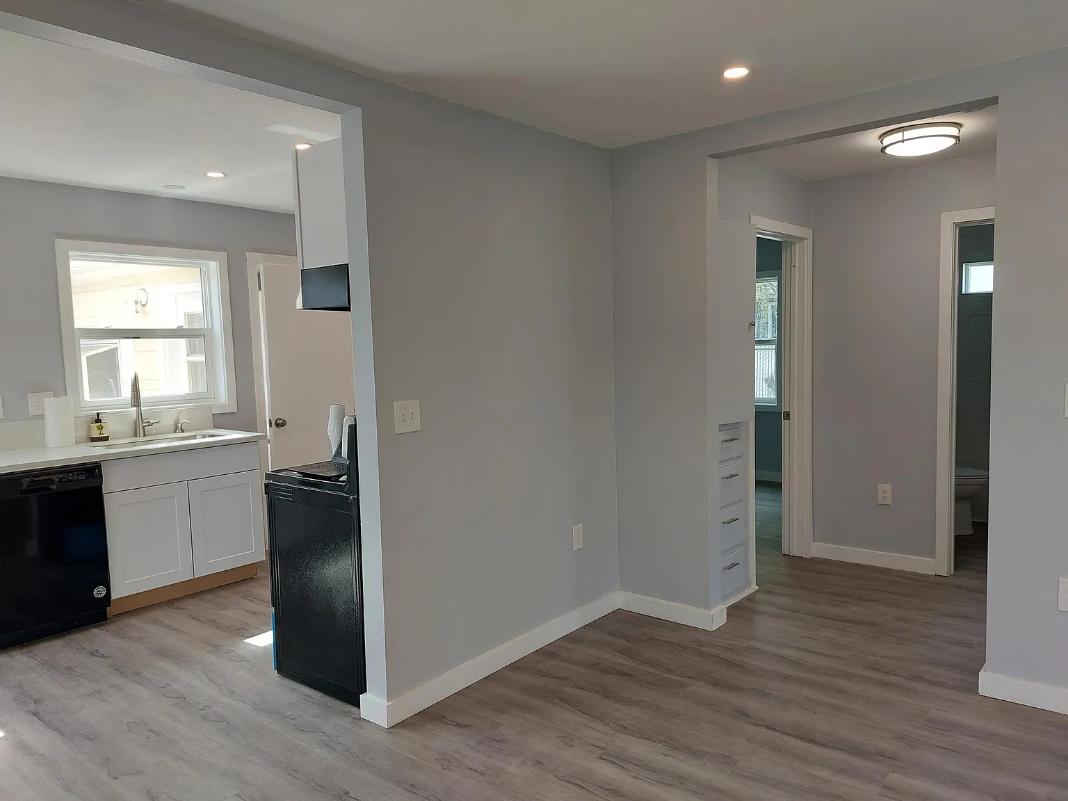 3345 SE 56th Ave — Photo 3