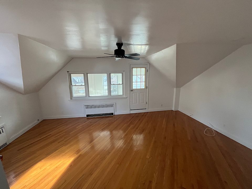 1st image of 23 Secor Pl Floor 2