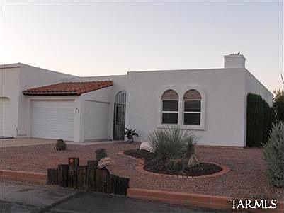 1st image of 924 W Camino Guarina