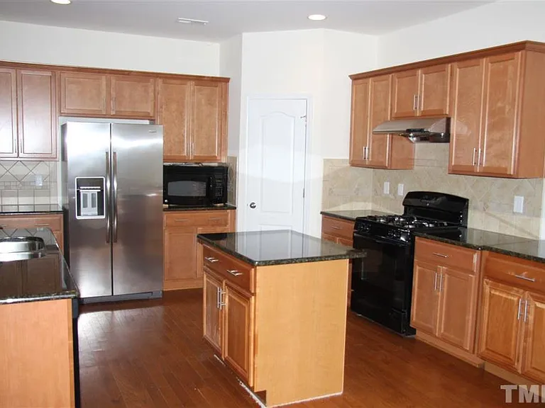721 Sweet Laurel Ln — Photo 5