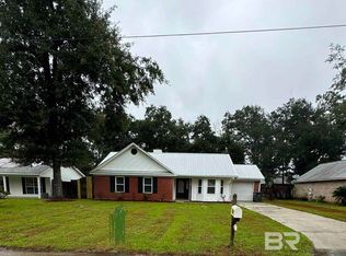 410 Oakleigh Cir, Foley, AL 36535