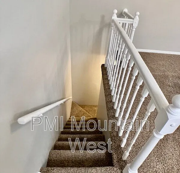 567 N 200 E #3 — Photo 30