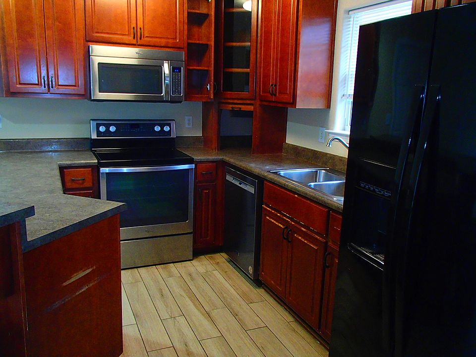 1st image of 4713 Shannon Ln