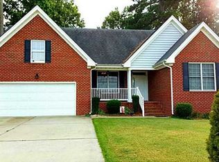 224 Mayflower Rd, Portsmouth, VA 23701