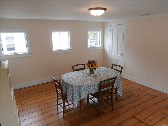 4th image of 137 Sterling Ave APT 2