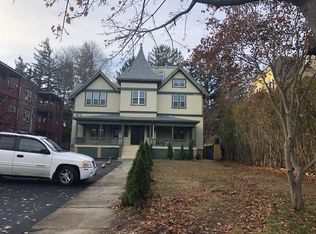 130 Wheeler Ave APT 2, Providence, RI 02905